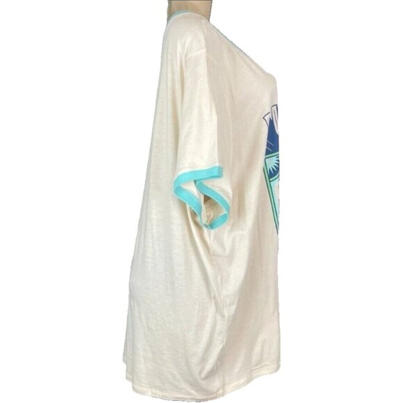 Disney +5 Off-White Pumpkin King Nightmare Before Xmas Graphic Short Sleeve Tee - Picture 5 of 6